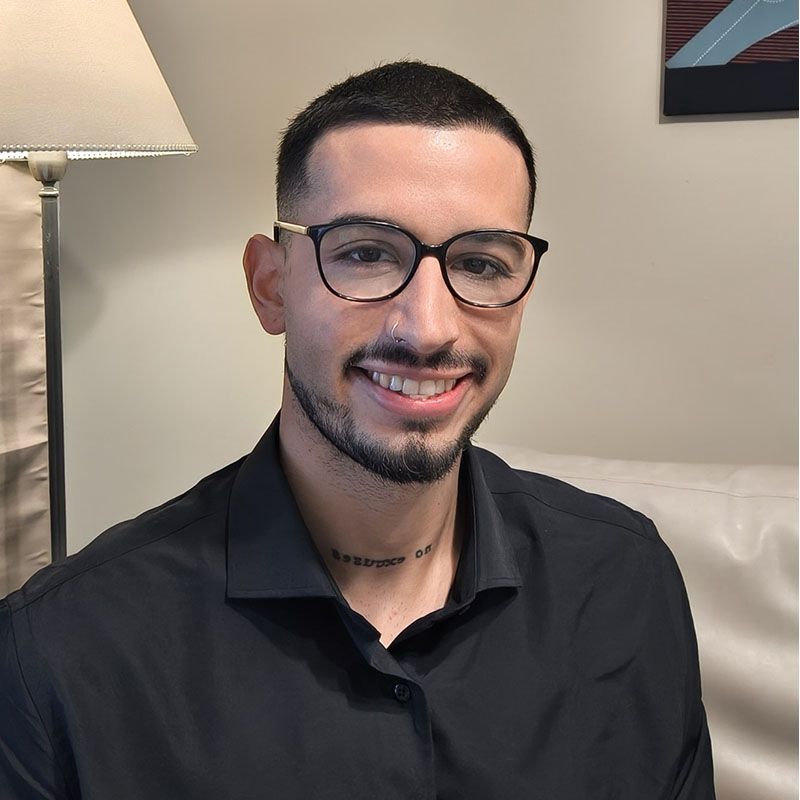 https://www.linkedin.com/in/agustinmariooyola/